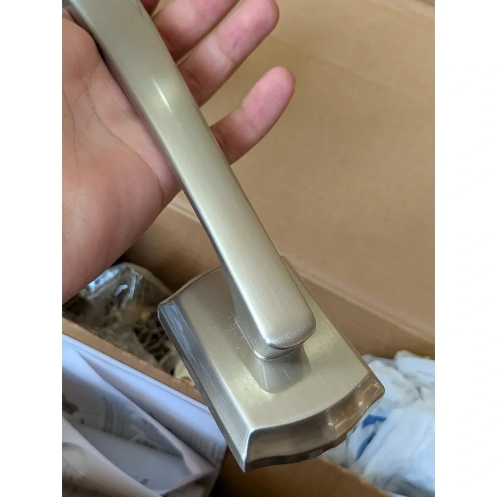 818PTH LIP 11P SMT RCAL RCS Prescott Handleset - Silver
